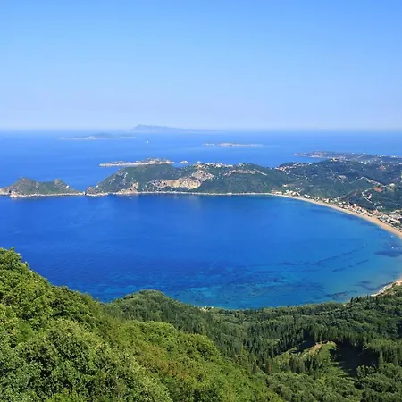 Lefka Magoulades