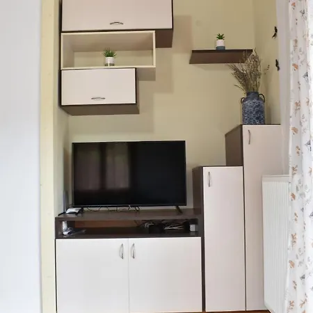 Apartament Lefka Magouládes