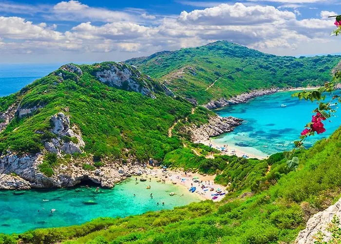 Lefka * Magouládes